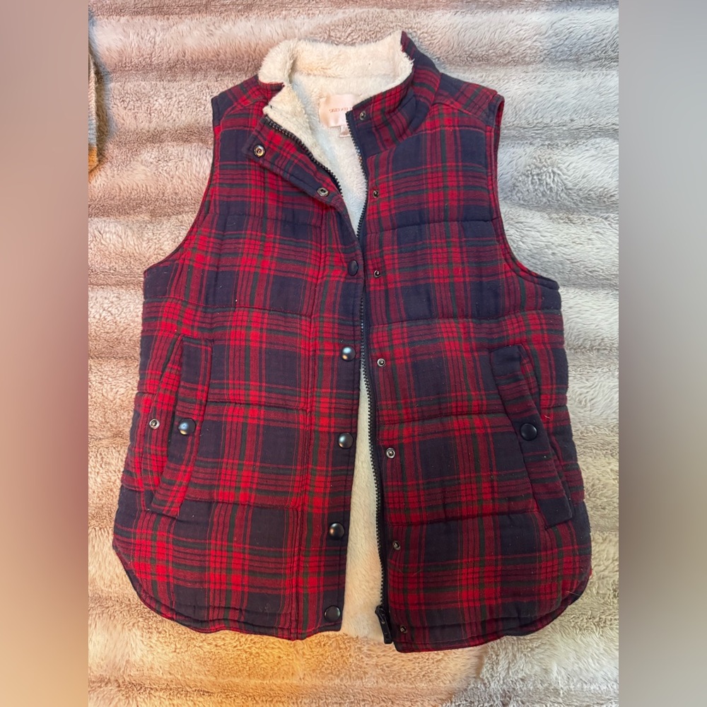 Skies are Blue Plaid Sherpa Vest, Red, XS